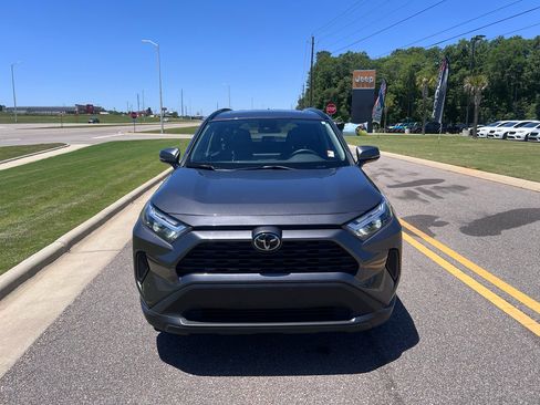 Used 2024 Toyota RAV4 XLE w/ Convenience Package FWD image 9