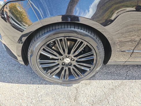 Used 2021 Land Rover Range Rover Westminster Edition image 17