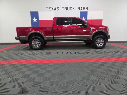 Used 2019 Ford F250 King Ranch w/ King Ranch Ultimate Package AWD/4WD image 13