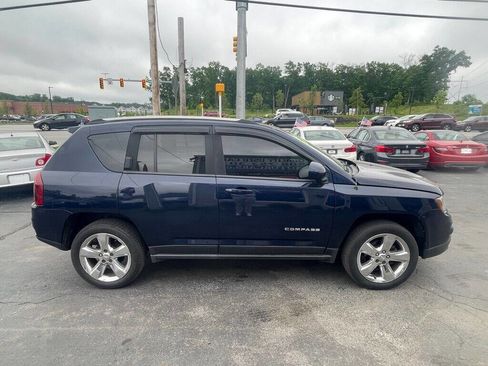 Used 2016 Jeep Compass Latitude image 6