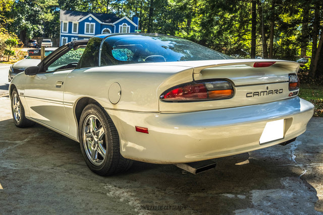 Used 1998 Chevrolet Camaro Z28 w/ Preferred Equipment Group 2 RWD image 5