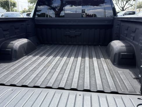 Used 2025 Chevrolet Silverado 1500 RST AWD/4WD image 31