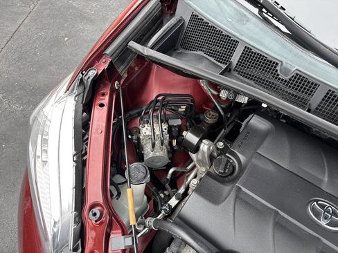 Used 2015 Toyota Sienna XLE 8 Passenger 4dr Mini Van image 34