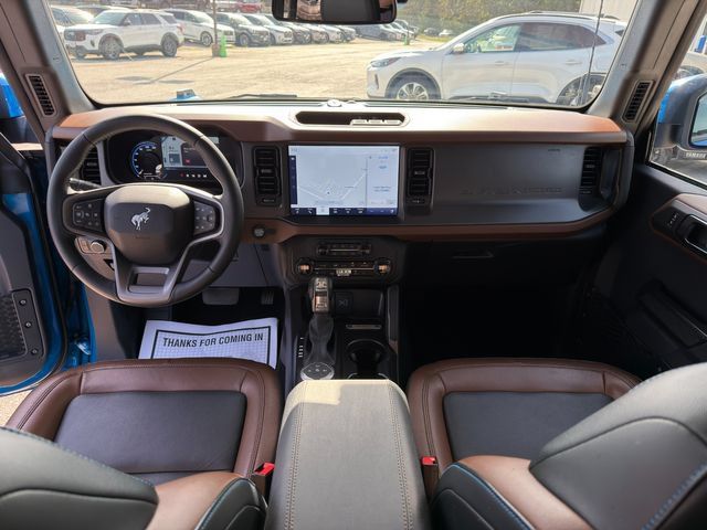 Used 2024 Ford Bronco Outer Banks AWD/4WD image 15