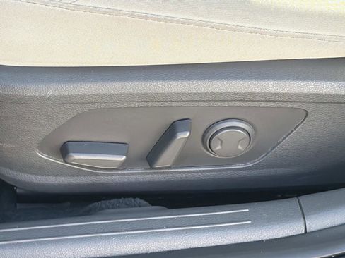 Used 2023 Hyundai Sonata SEL image 19