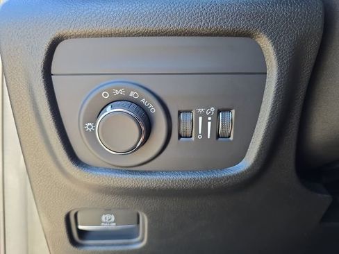 New 2025 Jeep Grand Cherokee Laredo X w/ Luxury Tech Group I image 23