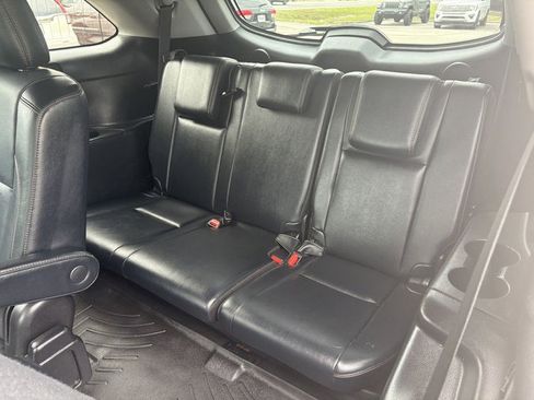 Used 2018 Toyota Highlander FWD V6 image 32