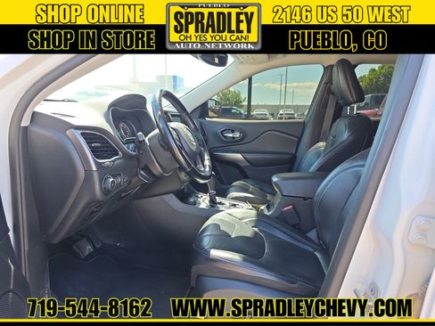 Used 2020 Jeep Cherokee Limited w/ Trailer Tow Group AWD/4WD image 6