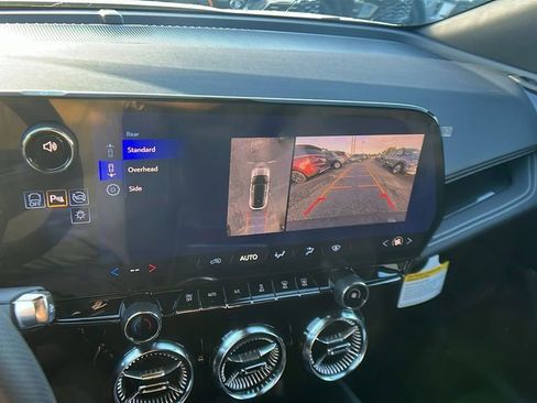 New 2026 Chevrolet Blazer EV LT image 25