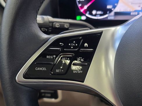 Used 2025 Mercedes-Benz GLA 250 4MATIC image 43