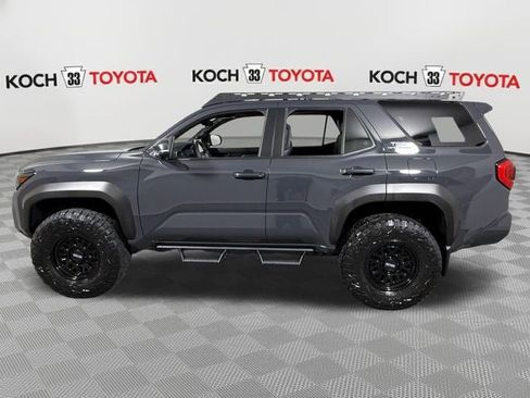 New 2026 Toyota 4Runner TRD Off-Road Premium AWD/4WD image 4