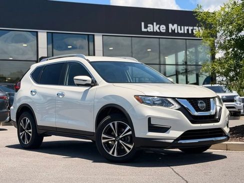 Used 2019 Nissan Rogue SV w/ Premium Package AWD/4WD image 1