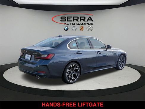 New 2026 BMW 330i xDrive 330i xDrive w/ Premium Package image 3