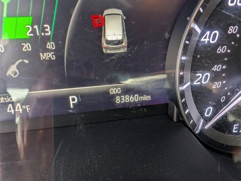 Used 2021 Toyota Highlander Limited image 19