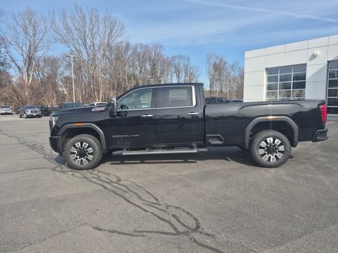 New 2026 GMC Sierra 2500 Denali w/ Technology Package AWD/4WD image 2