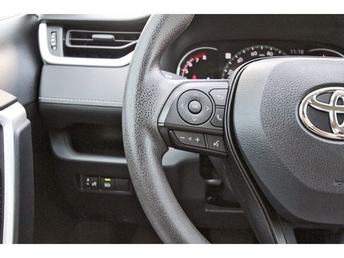 Used 2023 Toyota RAV4 XLE image 17