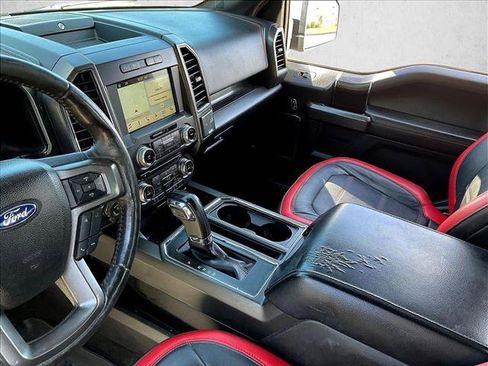 Used 2018 Ford F150 Lariat w/ Equipment Group 502A Luxury AWD/4WD image 14