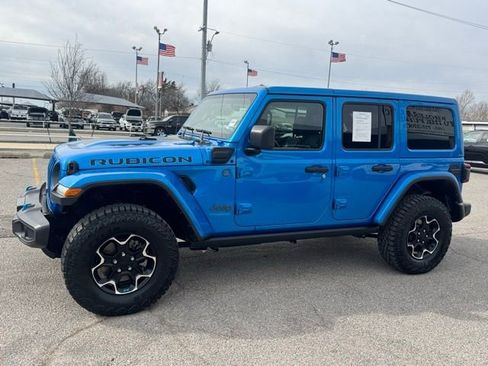 Used 2022 Jeep Wrangler Unlimited Rubicon 4xe image 3