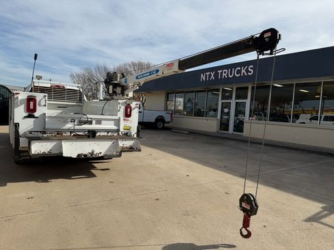 Used 2019 GMC Sierra 3500 4x4 Crew Cab w/ Sierra Convenience Package image 33