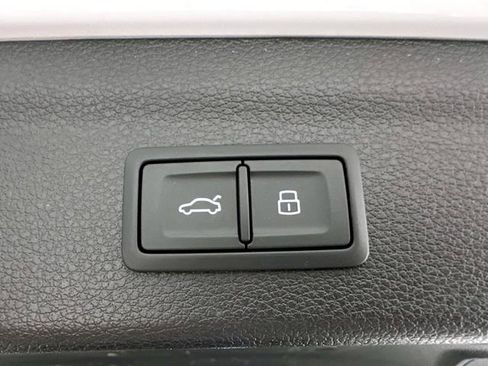 Certified 2023 Audi Q3 2.0T Premium Plus w/ Premium Plus Package AWD/4WD image 10