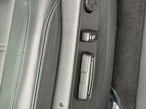 Certified 2020 Honda CR-V Touring image 24