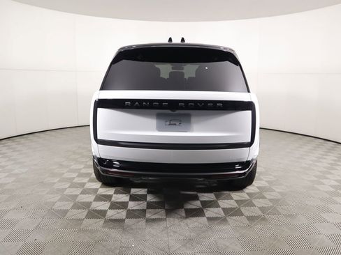 New 2026 Land Rover Range Rover Long Wheelbase SE AWD/4WD image 6