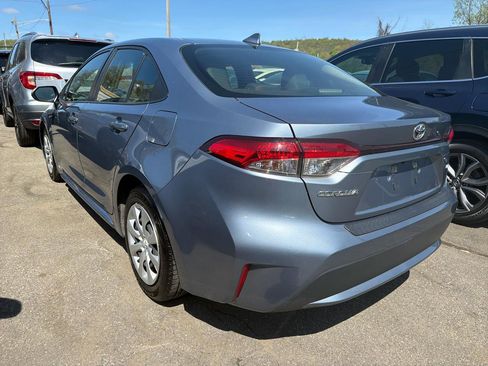 Used 2021 Toyota Corolla LE w/ Carpet Mat Package (TMS) FWD image 12