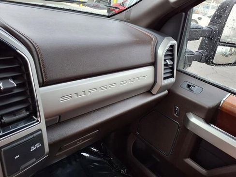 Used 2022 Ford F350 King Ranch w/ Tremor Off-Road Package AWD/4WD image 19