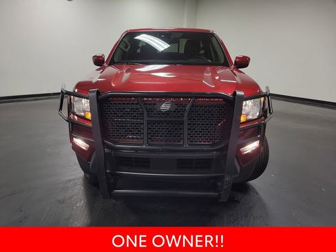 Used 2024 Nissan Frontier SV w/ SV Convenience Package AWD/4WD image 3