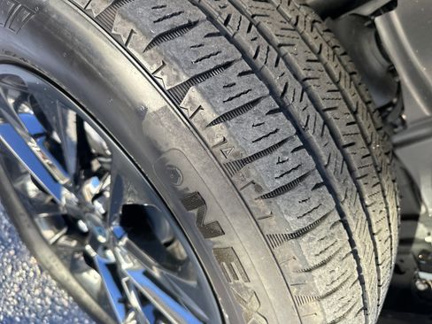 Used 2024 Jeep Wrangler Sahara w/ Technology Group image 7