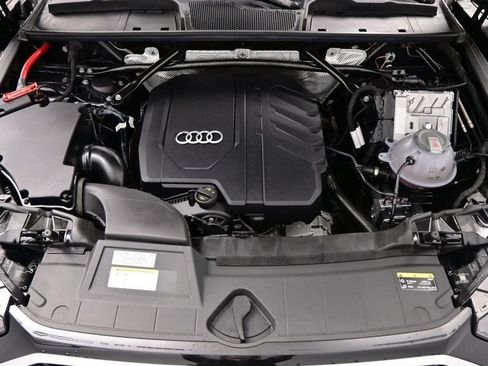 Used 2024 Audi Q5 2.0T Premium w/ Convenience Package AWD/4WD image 46