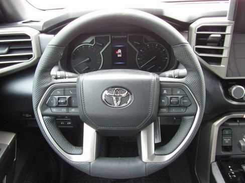 New 2026 Toyota Tundra SR5 AWD/4WD image 12