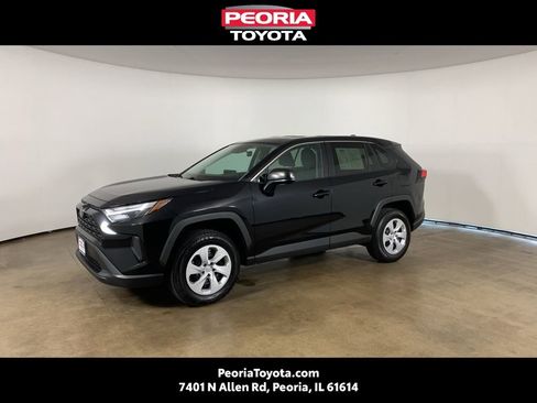 Used 2023 Toyota RAV4 LE AWD/4WD image 1