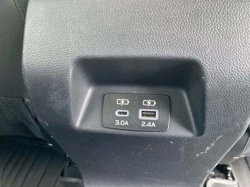 Certified 2024 Subaru Crosstrek 2.0i Premium image 35