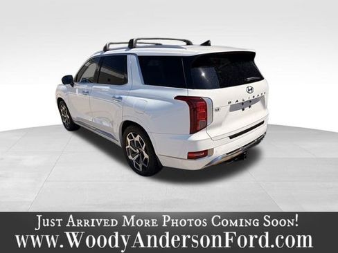 Used 2022 Hyundai Palisade Calligraphy w/ Winter Package FWD image 4