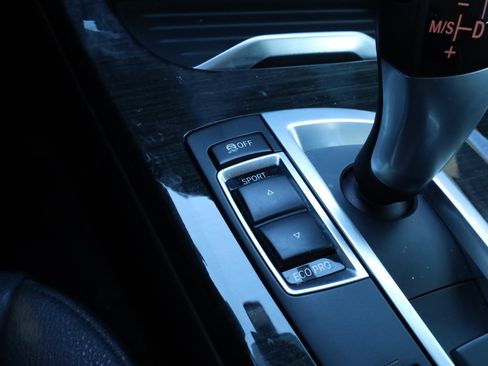 Used 2017 BMW X3 xDrive28i image 13