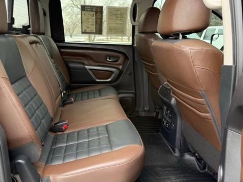 Used 2019 Nissan Titan Platinum Reserve w/ Platinum Utility Package image 22