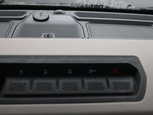 Used 2023 Ford Bronco Wildtrak AWD/4WD image 17
