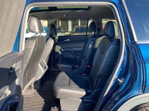 Used 2021 Volkswagen Atlas SEL R-Line image 28