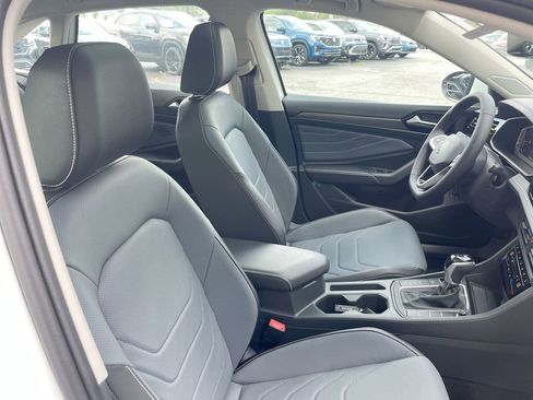 New 2025 Volkswagen Jetta SEL image 49
