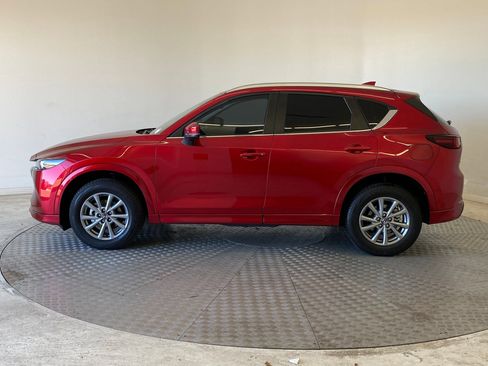 Used 2024 MAZDA CX-5 AWD 2.5 S w/ Preferred Package image 2