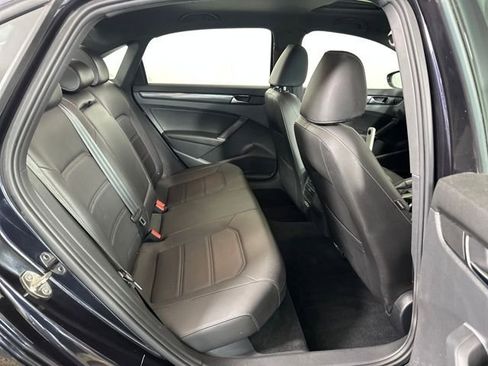 Used 2021 Volkswagen Passat 2.0T R-Line FWD image 26