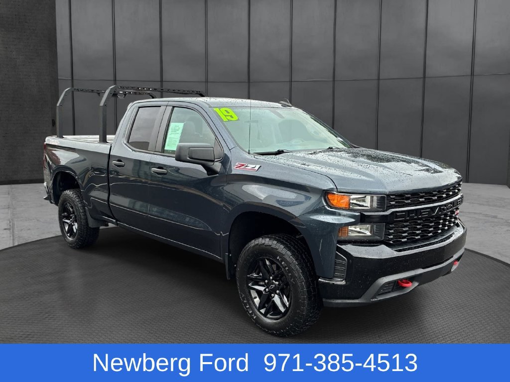 Used 2019 Chevrolet Silverado 1500 Custom Trail Boss w/ Custom Convenience Package AWD/4WD image 3
