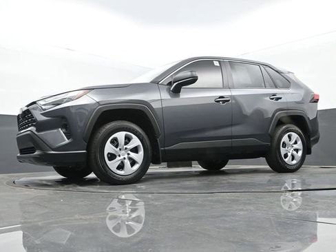 Used 2025 Toyota RAV4 LE FWD image 26