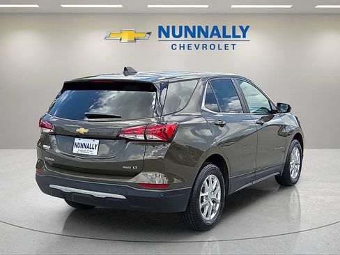 Used 2024 Chevrolet Equinox LT AWD/4WD image 5