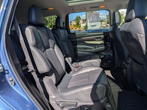 Used 2022 Subaru Ascent Touring AWD/4WD image 8