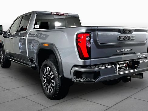 Certified 2024 GMC Sierra 2500 Denali Ultimate w/ Max Trailering Package AWD/4WD image 12