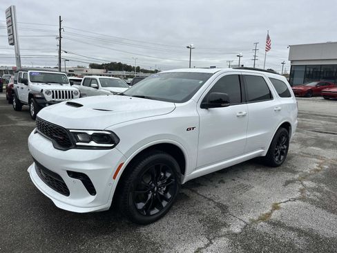 Certified 2025 Dodge Durango GT image 8