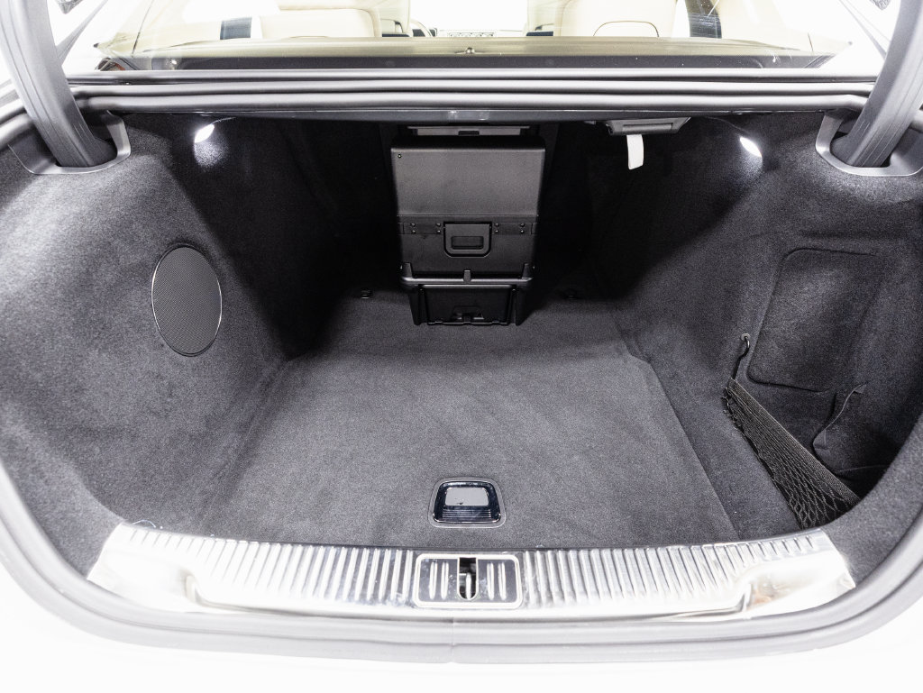 Used 2024 Mercedes-Benz Maybach S 580 4MATIC image 35