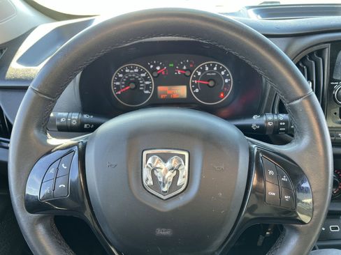 Used 2022 RAM ProMaster City Base w/ Lights & Wheels Group image 16